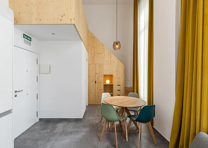Waou Modern Loft I Centre